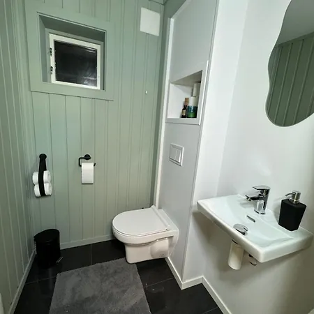 I Vakre Omgivelser Apartment